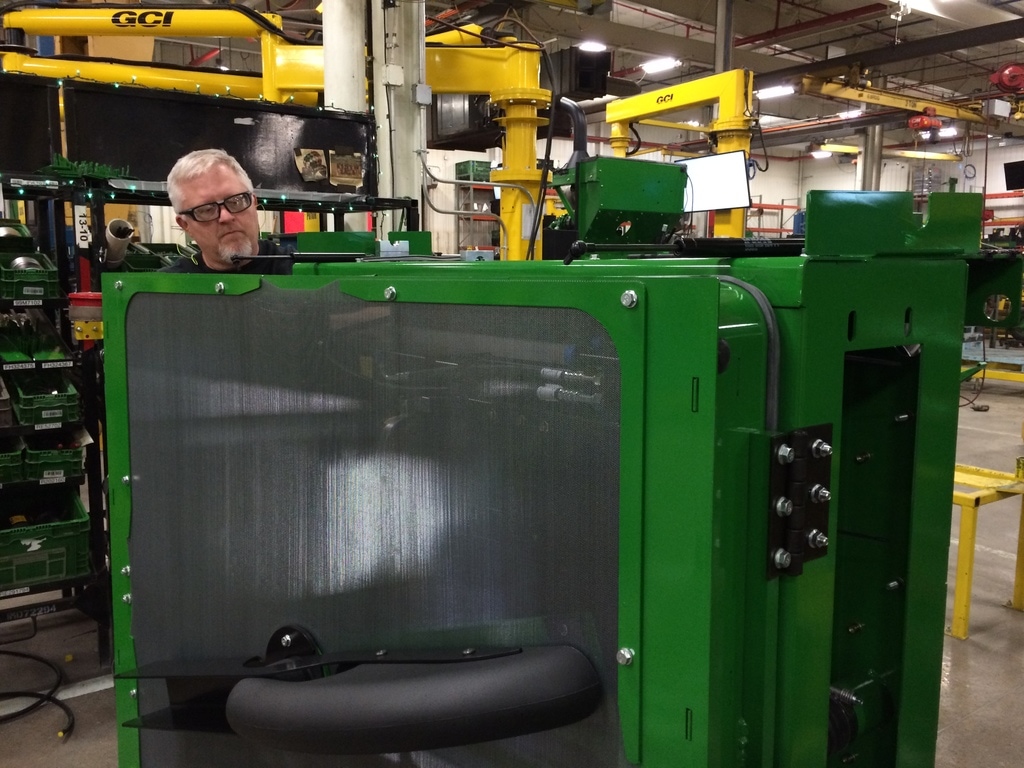 John Deere Factory Tours Visit John Deere John Deere IN