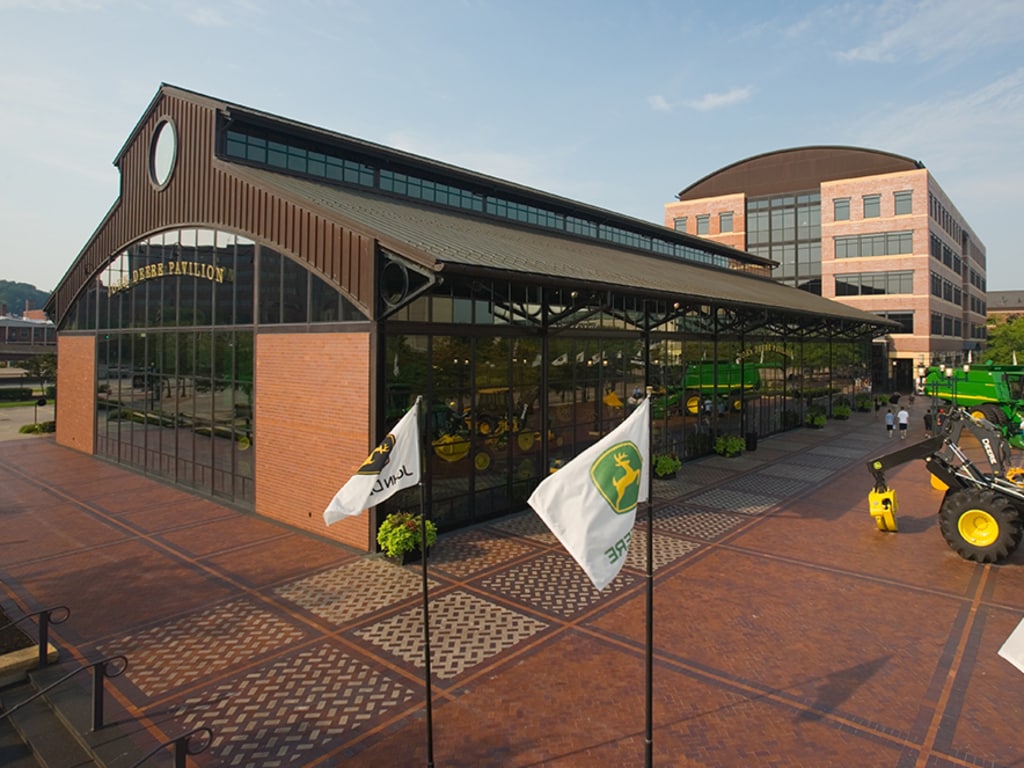 John Deere Pavilion | Visit John Deere | John Deere IN1024 x 768