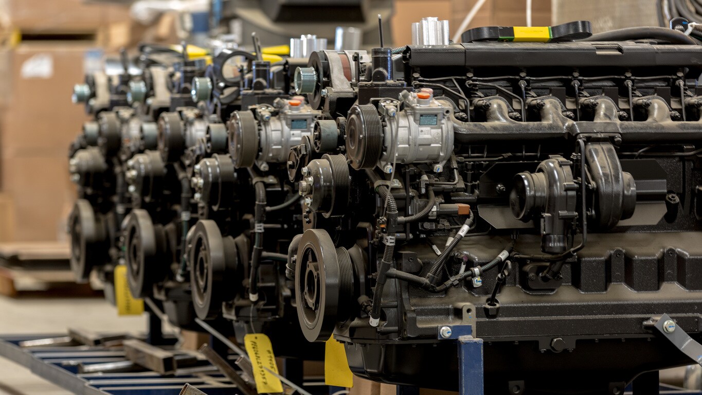 Engines and Drivetrain John Deere IN