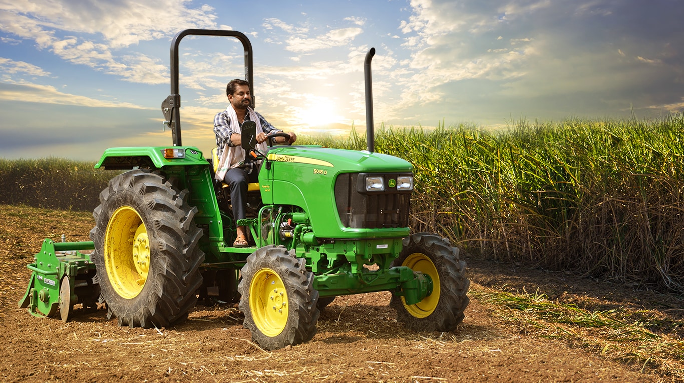 Buy Farm Tractor | Agriculture Tractor in India | John Deere